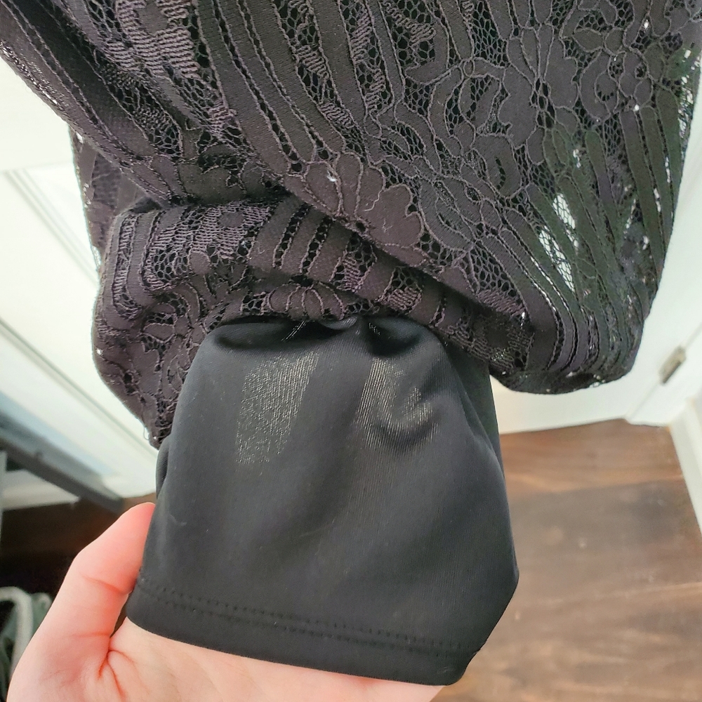 125. Xhilaration Women's short lace dress - Picture 4 of 9